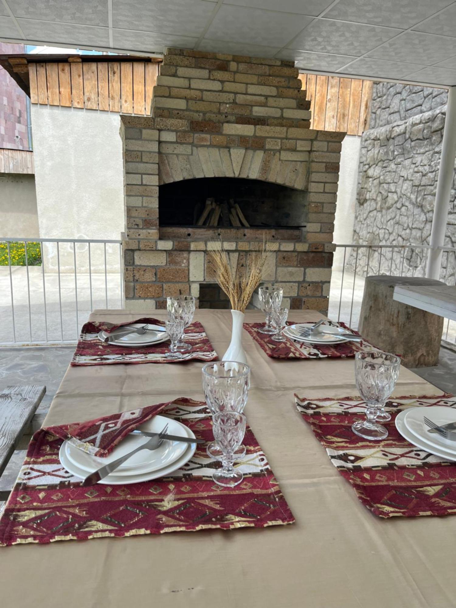 Diligence Hotel & Restaurant Dilijan Exterior foto